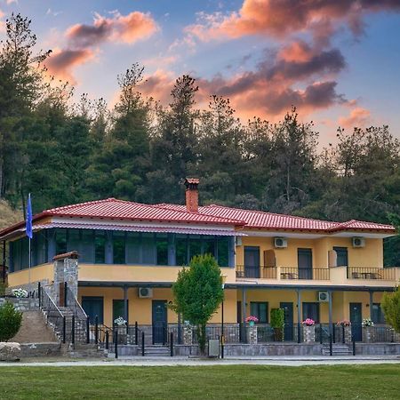 River Side Rooms Elassona 외부 사진