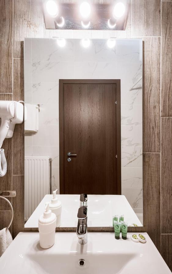River Side Rooms Elassona 외부 사진