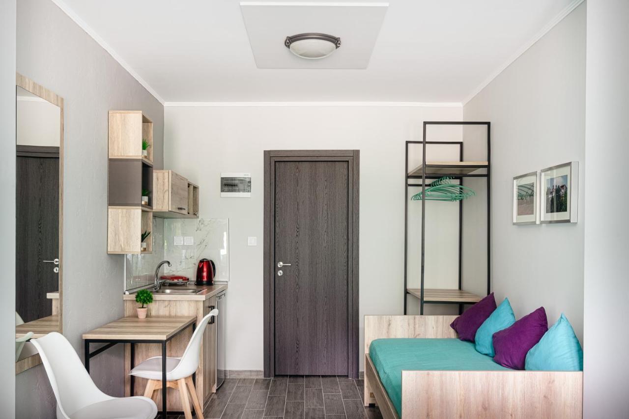 River Side Rooms Elassona 외부 사진