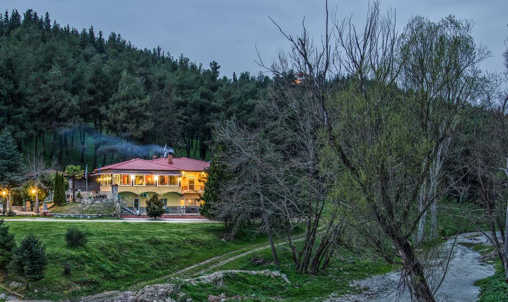 River Side Rooms Elassona 외부 사진