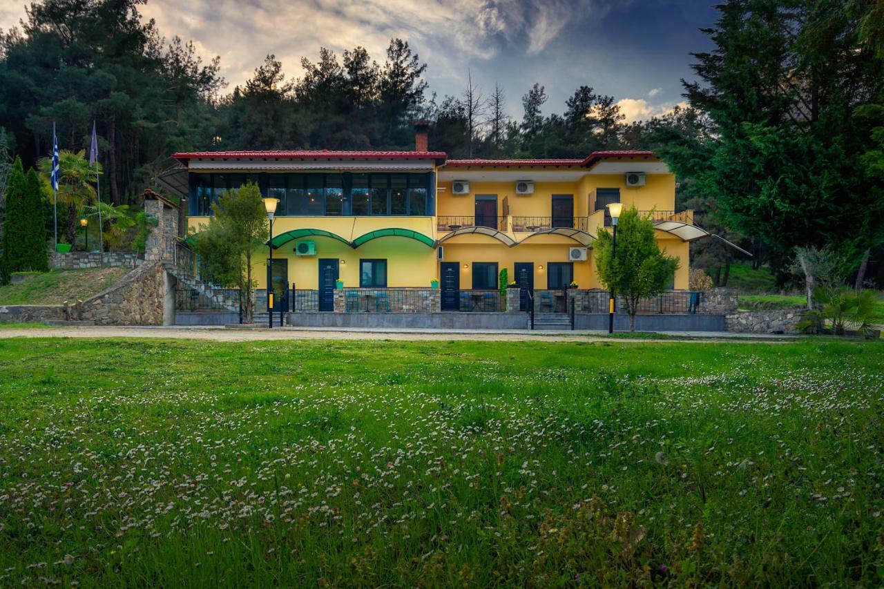 River Side Rooms Elassona 외부 사진